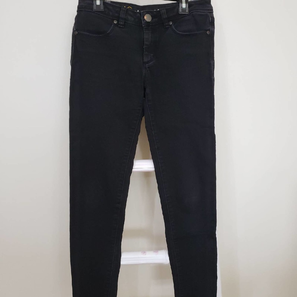 LC Lauren Conrad Black Skinny Sz 2